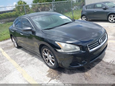 NISSAN MAXIMA 2012