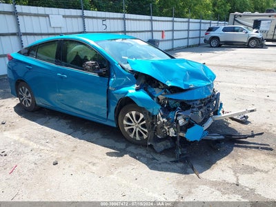TOYOTA PRIUS PRIME 2018