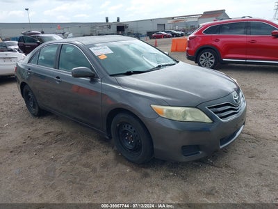TOYOTA CAMRY 2010