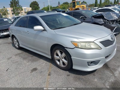 TOYOTA CAMRY 2010