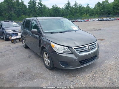 VOLKSWAGEN ROUTAN 2010