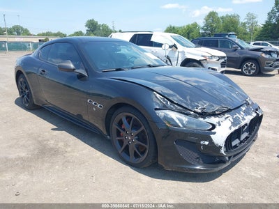 MASERATI GRANTURISMO 2013