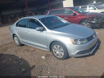 VOLKSWAGEN JETTA 2013