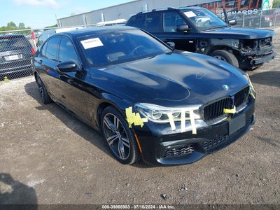 BMW 7 SERIES 2016