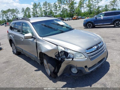 SUBARU OUTBACK 2014