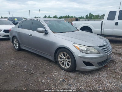 HYUNDAI GENESIS 2013