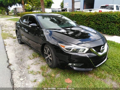 NISSAN MAXIMA 2016