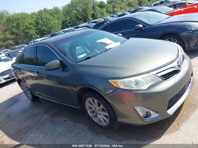 TOYOTA CAMRY 2014