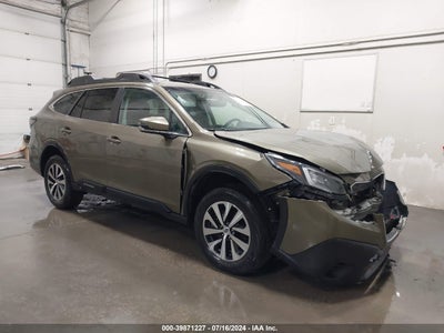 SUBARU OUTBACK 2020