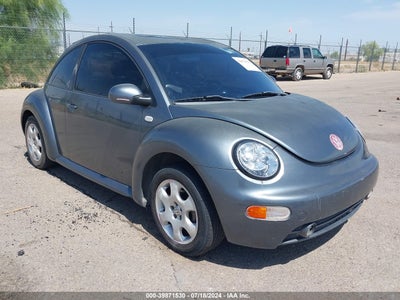 VOLKSWAGEN NEW BEETLE 2002