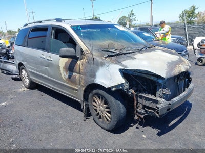 TOYOTA SIENNA 2007