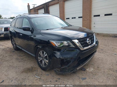 NISSAN PATHFINDER 2017