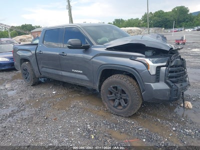 TOYOTA TUNDRA 2022