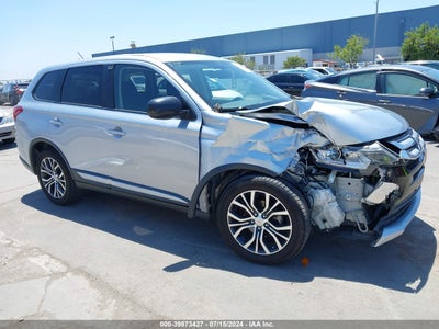 MITSUBISHI OUTLANDER 2016