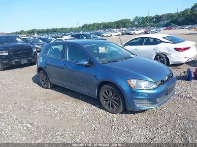 VOLKSWAGEN GOLF 2015