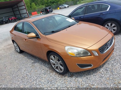 VOLVO S60 2011