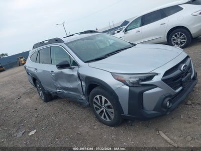 SUBARU OUTBACK 2023