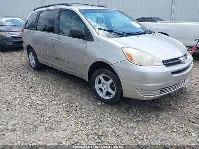TOYOTA SIENNA 2004
