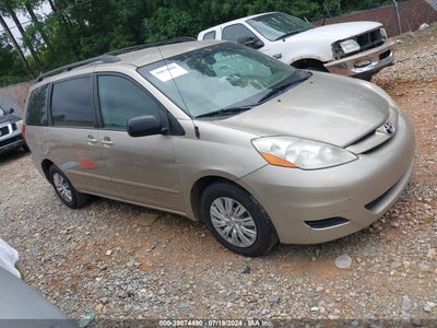 TOYOTA SIENNA 2009