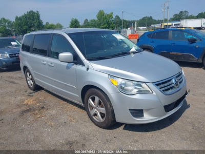 VOLKSWAGEN ROUTAN 2011