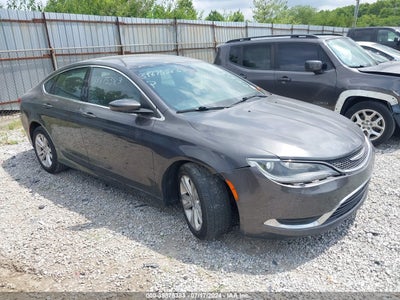 CHRYSLER 200 2015