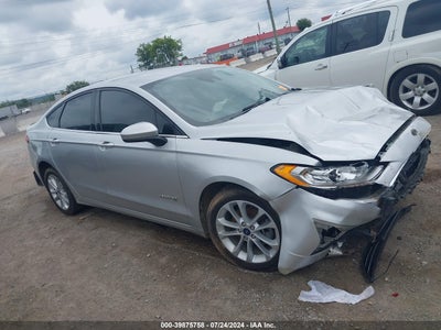 FORD FUSION HYBRID 2019