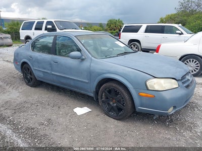 NISSAN MAXIMA 2000