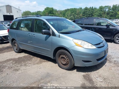 TOYOTA SIENNA 2007