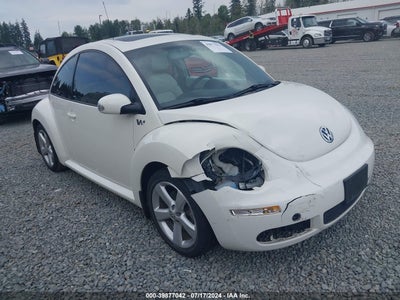 VOLKSWAGEN NEW BEETLE 2008