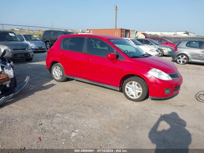 NISSAN VERSA 2011