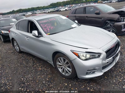 INFINITI Q50 2015