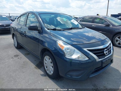 NISSAN VERSA 2015