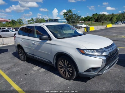 MITSUBISHI OUTLANDER 2019