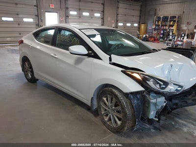 HYUNDAI ELANTRA 2016