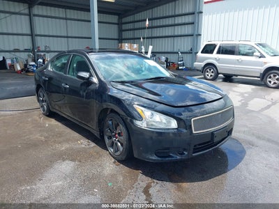 NISSAN MAXIMA 2012