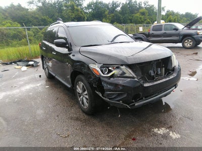 NISSAN PATHFINDER 2018
