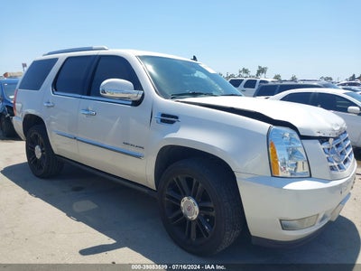 CADILLAC ESCALADE 2011
