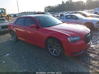 CHRYSLER 300 2015