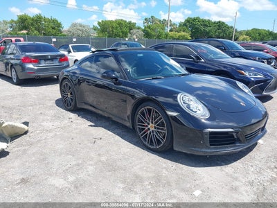 PORSCHE 911 2018