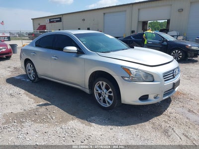 NISSAN MAXIMA 2014