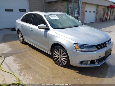 VOLKSWAGEN JETTA 2012