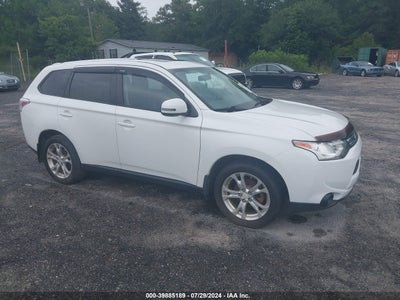 MITSUBISHI OUTLANDER 2014
