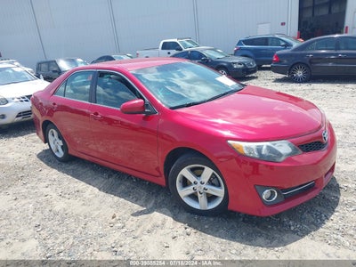 TOYOTA CAMRY 2014