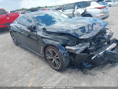 INFINITI Q60 2021