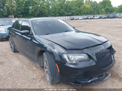 CHRYSLER 300 2018