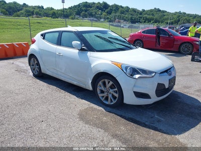 HYUNDAI VELOSTER 2016