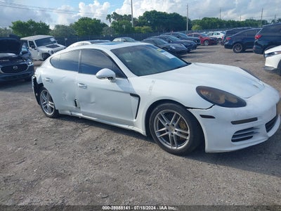PORSCHE PANAMERA 2015
