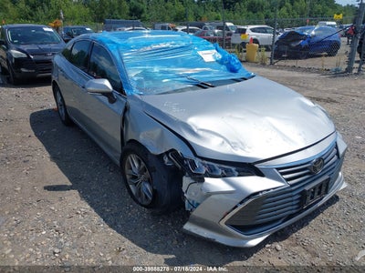 TOYOTA AVALON 2019