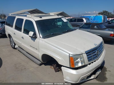 CADILLAC ESCALADE ESV 2005