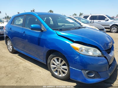 TOYOTA MATRIX 2010